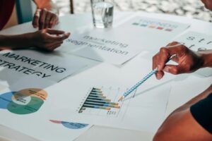 Best B2B Lead Databases for SaaS Companies in 2025